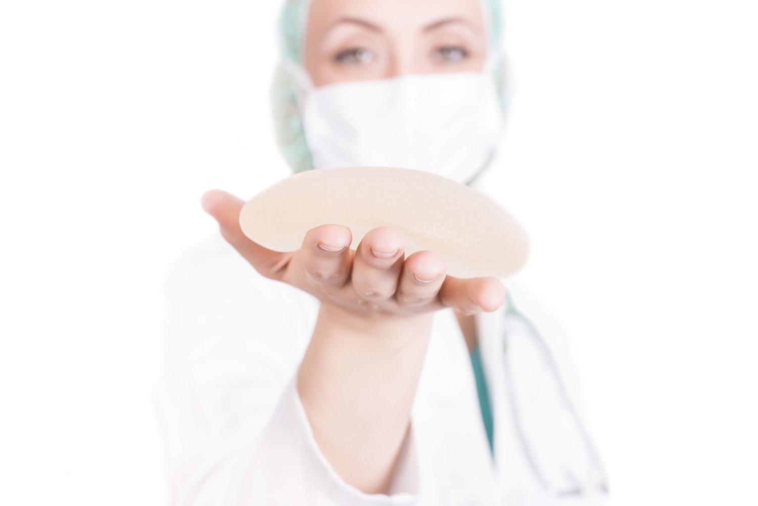 Como a tecnologia avançada das próteses de silicone garante mais segurança
